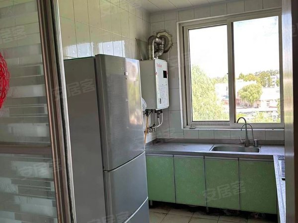 青岛平度市政府世纪花园(平度)世纪花园4楼85平简装带储1200元出租