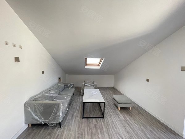 龙口西城区北马大街海迪小区月租600元海迪南区精装一室阁楼免物业费包网络长租短租都可以出租房源真实图片