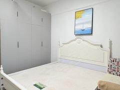 合肥新站陶冲湖京商商贸城j区 温馨一室 朝南采光好 低楼层 定制大衣柜出租房源真实图片