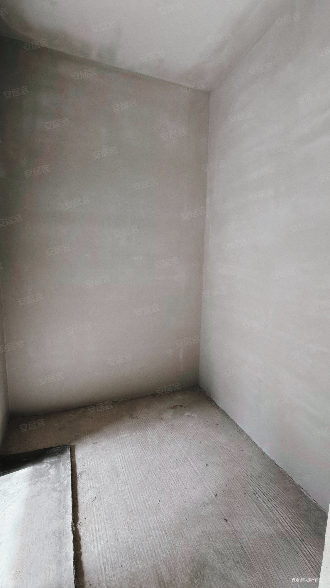 云玺首府4室2厅4卫239㎡南北257万