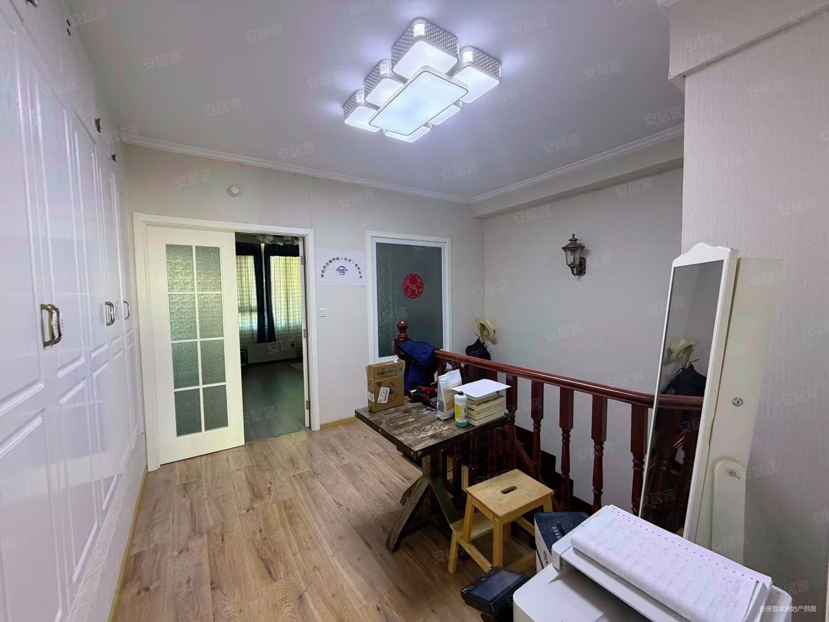 秀水花园 别墅 南北通透 临地铁 商业配套齐全