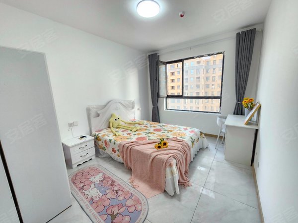 西安经开区永城路源利国际城小区可月付短租!独卫!