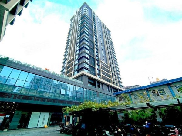 深圳南山南山中心区前海枫叶大厦这房有多大你可以在里面荡秋千出租