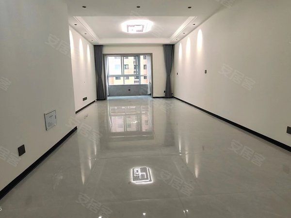 宝鸡陈仓虢镇紫御华庭出租 千渭紫御华庭 3室 精装 家具家电配齐 可