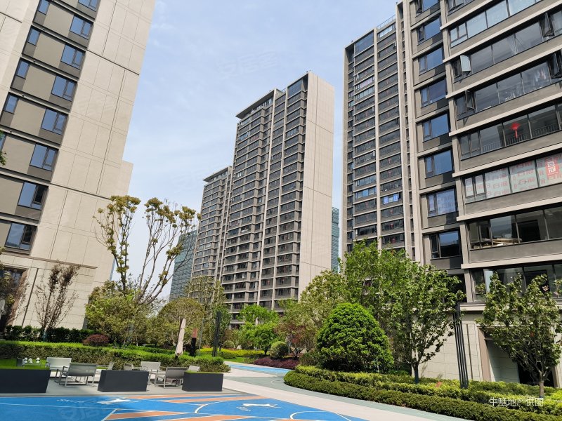 精装修,融创滨湖印二手房,395万,3室2厅,2卫,129平米-合肥安居客