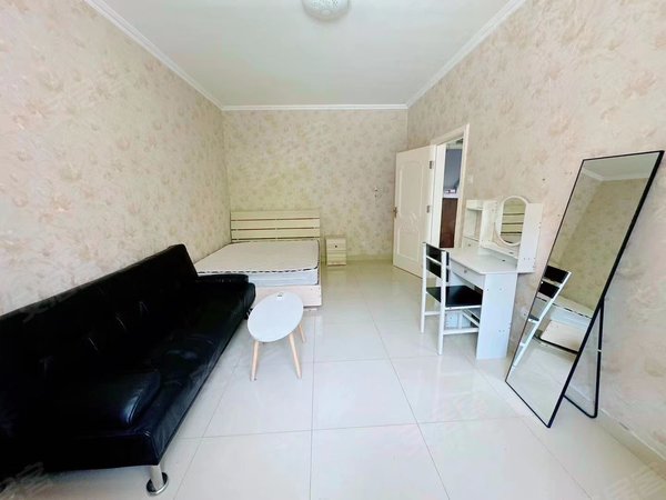 齐河葡萄酒厂宿舍楼六号线田村地铁站a口田村40号院二层精装修看房