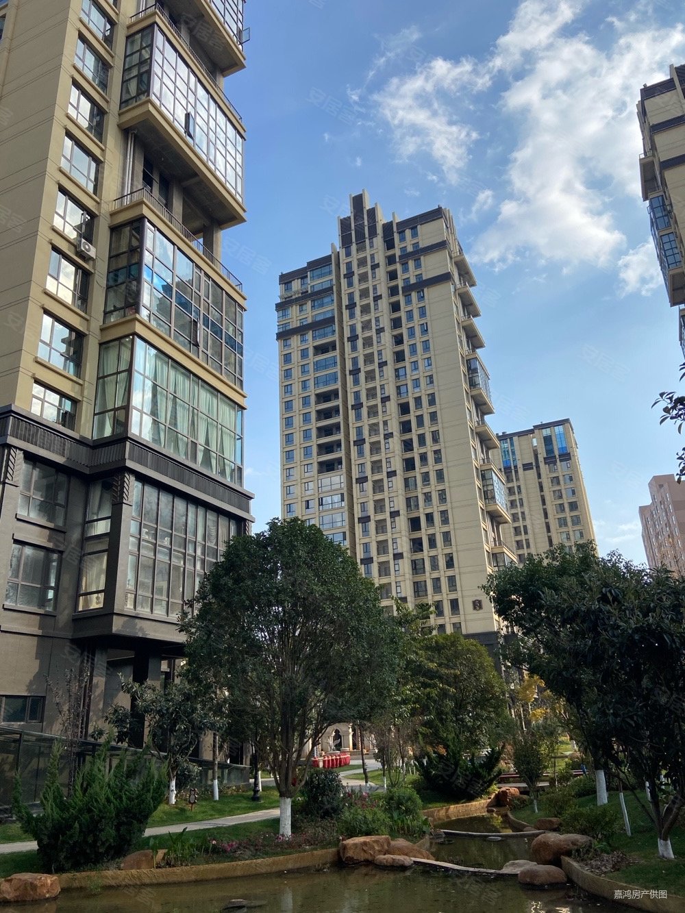 南市区麒麟嘉城旁边锦林花园精装3房单元房满2年