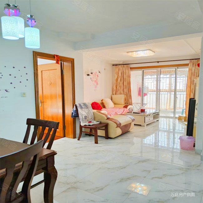 急卖一百一十八可以卖弘阳尊邸精装2房打包卖