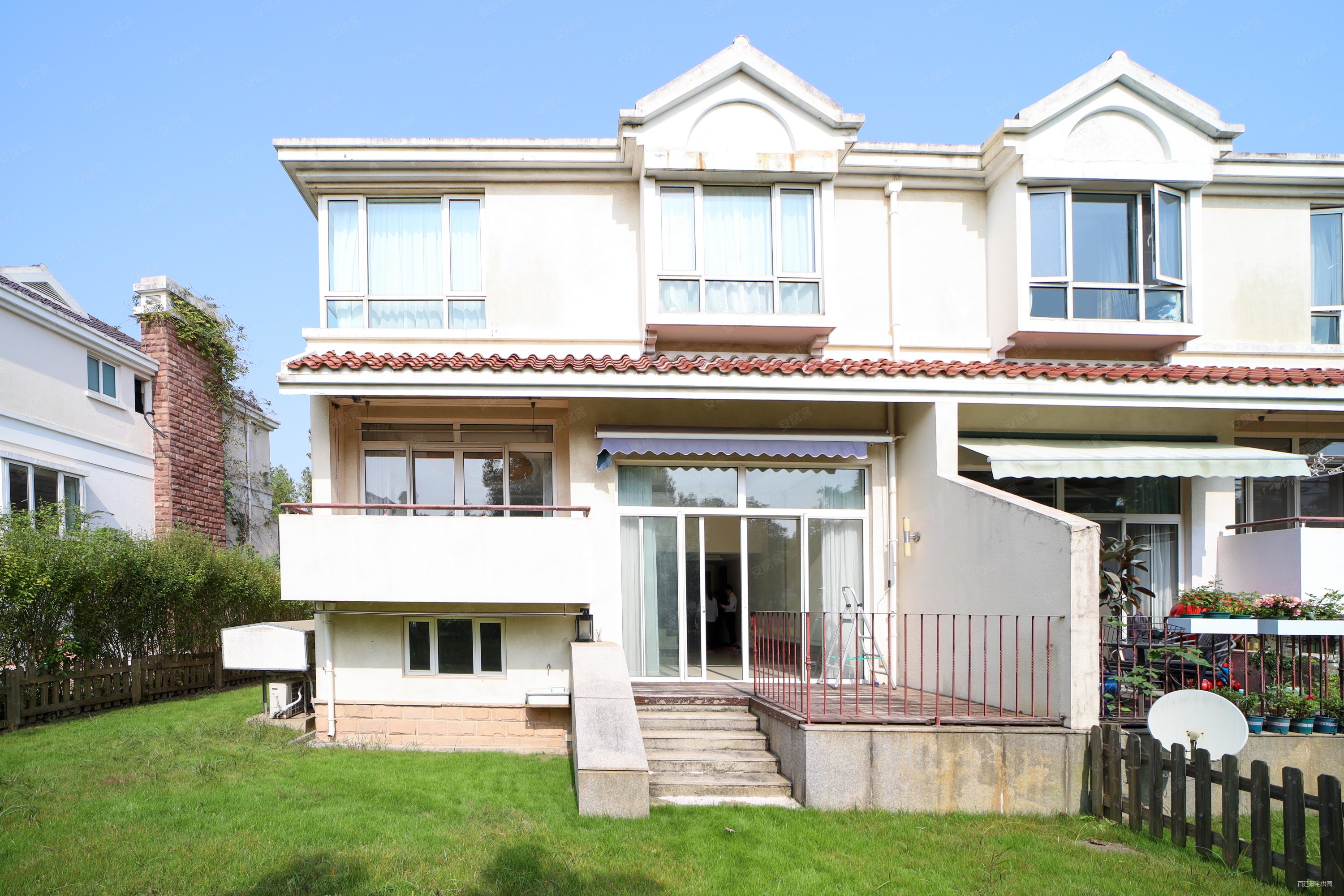 云间绿大地别墅