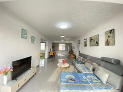兴安盟乌兰浩特五一广场万达 山城路 八中 电梯三室 精装 咋租都行出租房源真实图片