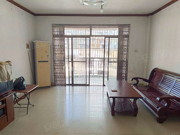 【多图】金沙湾花园,白沙大道租房,可谈 白沙市场旁 金沙湾花园电梯三