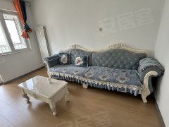 天津西青中北欧式家具设计风格，干净利落。家庭安逸感首选出租房源真实图片