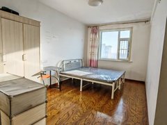 四平铁东万达广场出租万达附近华亿紫金城B区电梯一室700一个月半年起租出租房源真实图片