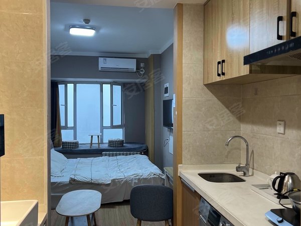 郑州高新区科学大道高新万科广场年轻人集聚地,直租一室整租公寓,出租