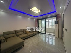 淮安涟水涟水大润发金碧华府 2室2厅1卫 精装修 电梯房 家具电齐全 拎包入住出租房源真实图片