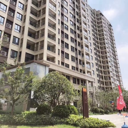 嘉兴南湖cbd地铁口 精装修车位 临近高铁南站 对口百年名校