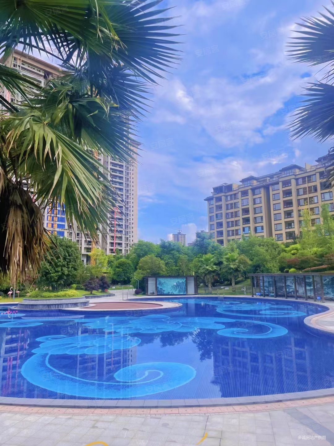 冠顺山江华府次新小区全新装修118平76万