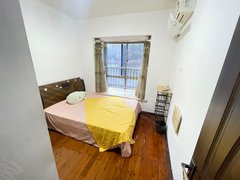 重庆渝北花卉园建峰小区 个人转租房间都是精装修 次卧室采光好 押一付一出租房源真实图片