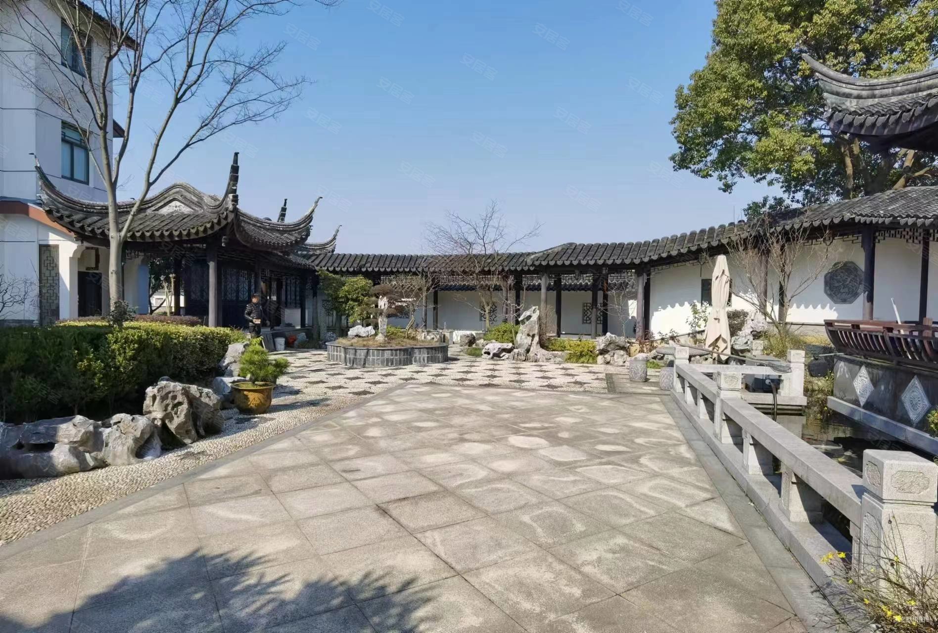 东山景园花园1200平米精装独栋别墅带家具家电拎包入住
