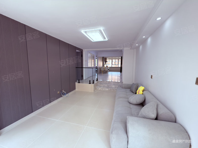 胜建小区3室2厅1卫115㎡南北52.8万