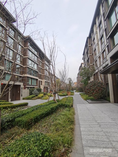 郑州房产网>郑州二手房>郑东新区二手房>北龙湖二手房>正弘臻筑>488