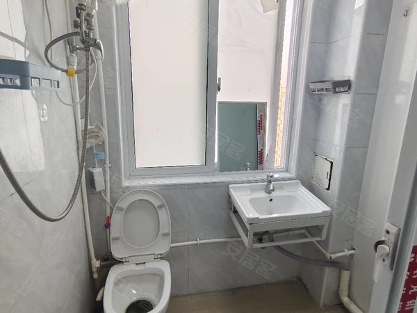 裕雅苑 精装一室户 近达丰 富士康比亚迪 周边设施齐全可短租,松江