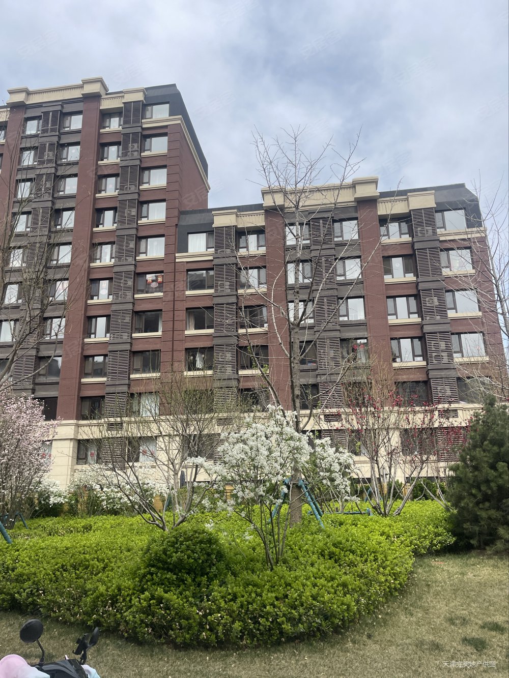 万科西华府芳华苑