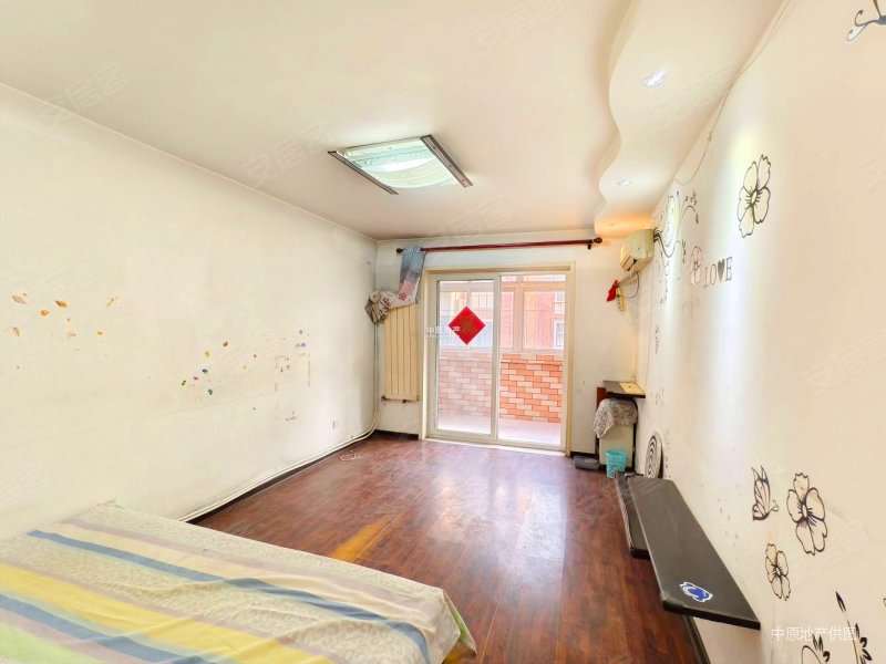 彩丽园1室1厅1卫68.68㎡南北123万