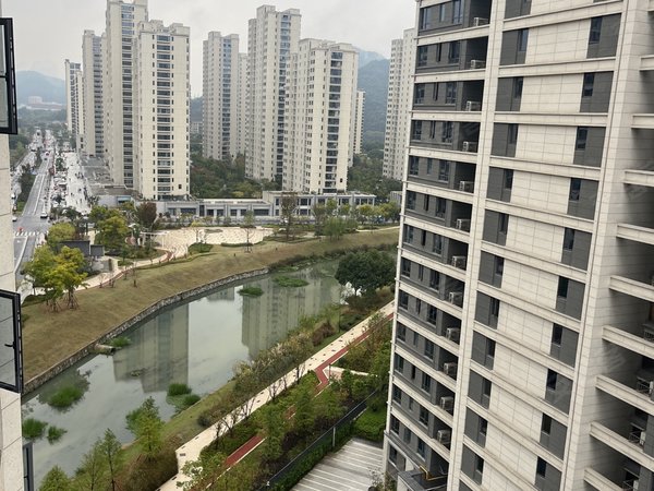 杭州富阳富春万达同心湾(南区)地下室直通万达 精装带地暖小区 全景大