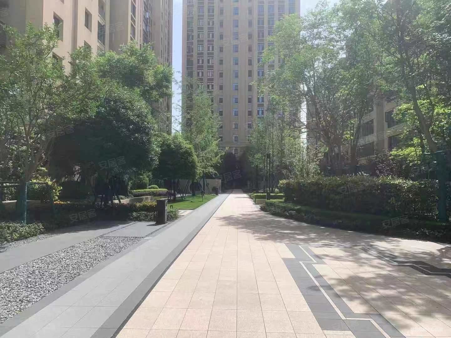 成都房产网>成都二手房>高新区二手房>中和二手房>融创香璟台西苑>