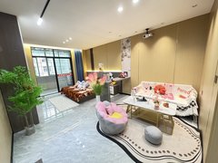 泉州石狮石狮泰禾广场金盛路，华侨中学附近一室一厅带阳台，押一付一拎包入住出租房源真实图片