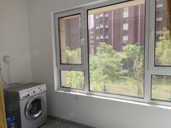 天津滨海新区滨海城区景泰华府景泰华府 3室2厅1卫 配套齐全 78平