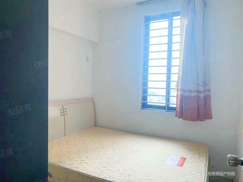 虎门太平广场花园83平2房1厅出售95万