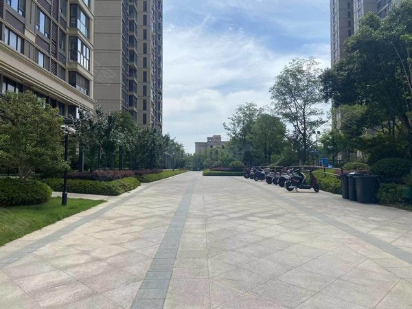 无锡惠山堰桥堰湾长堤堰湾长堤婚装房1800包物业温馨 装修新地理位置