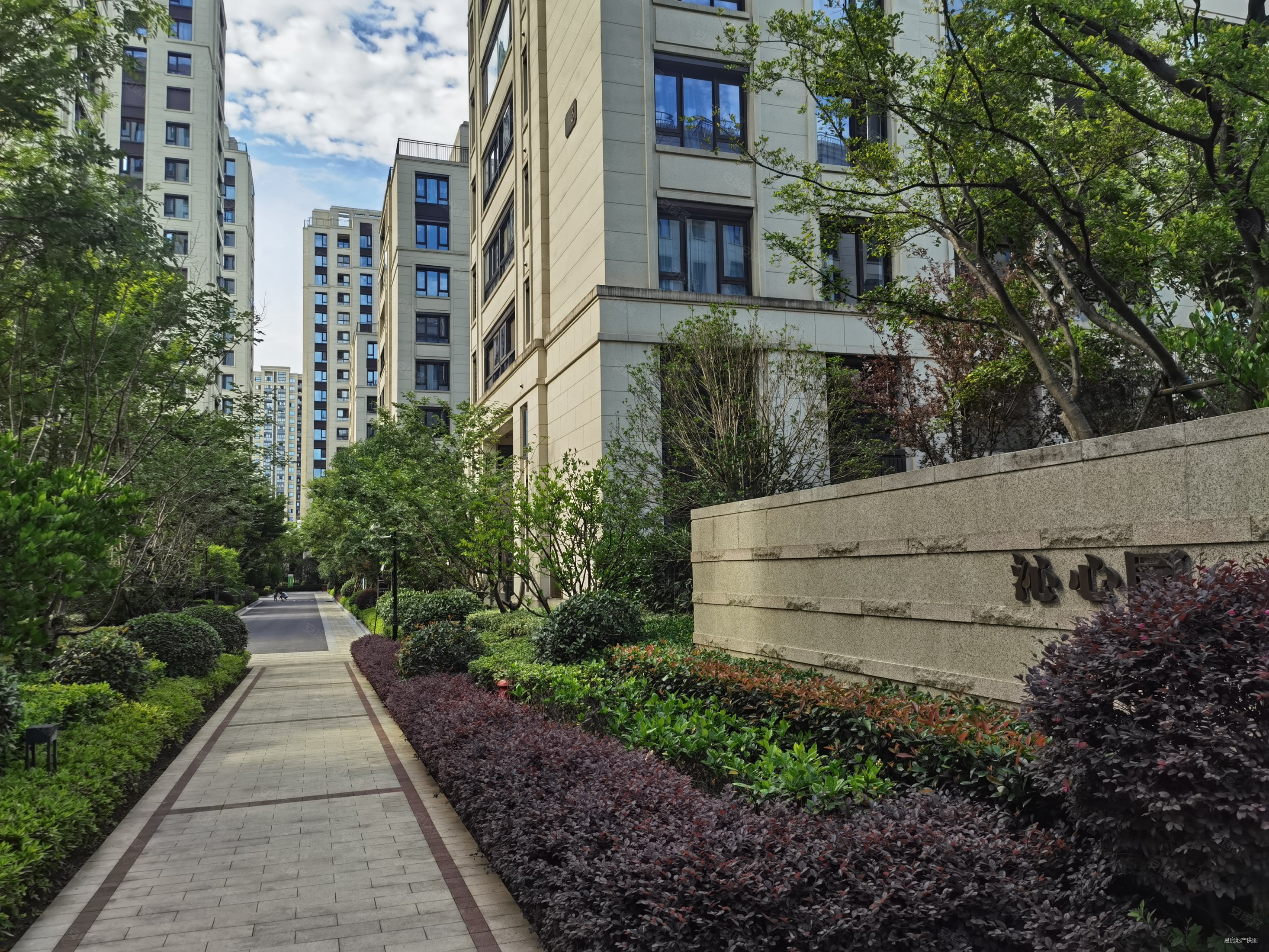 满五住房送车位万科璞悦湾南北通透看房方便有钥匙