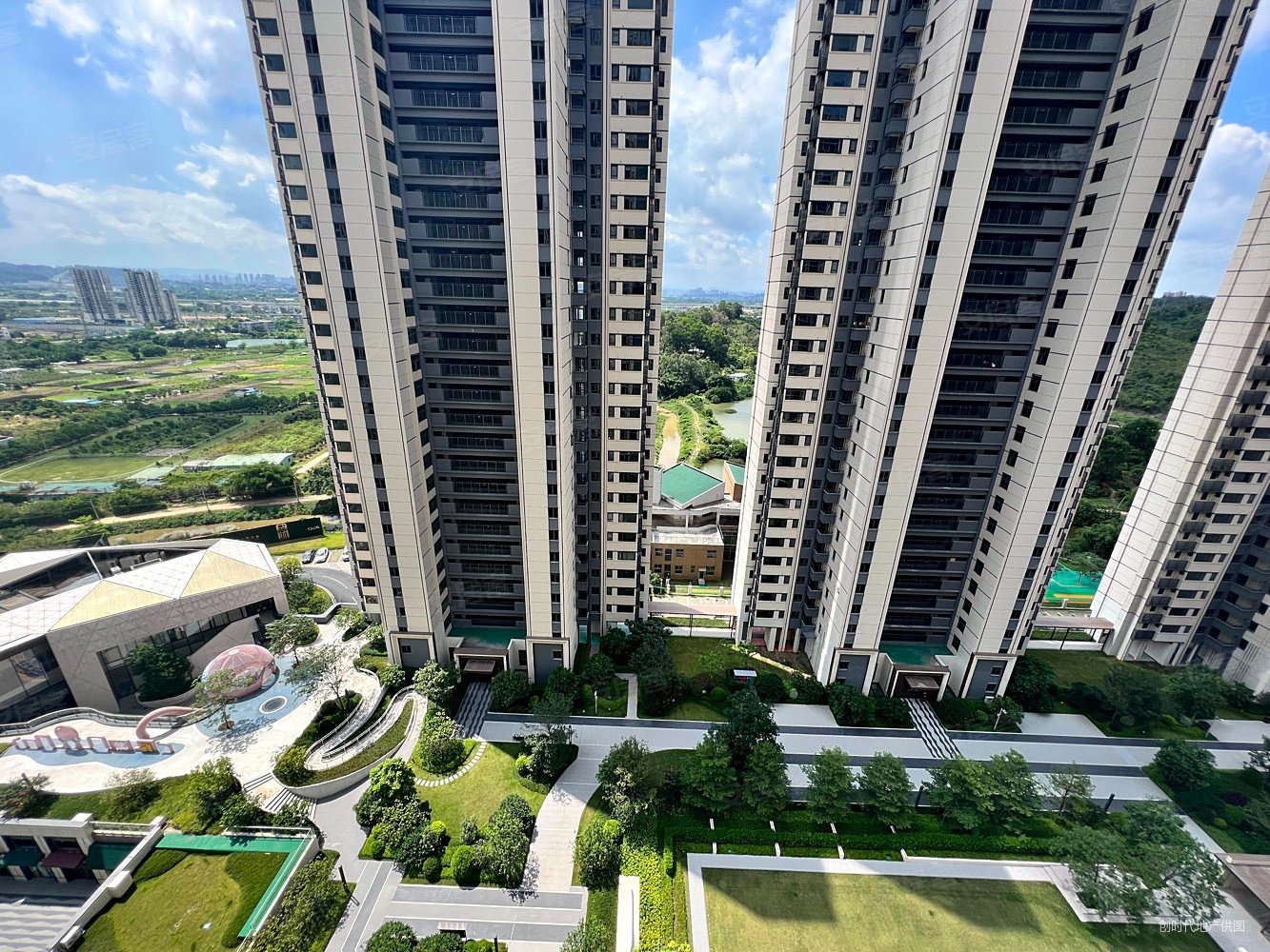 中海锦宸花园3室2厅2卫96.02㎡南北112万