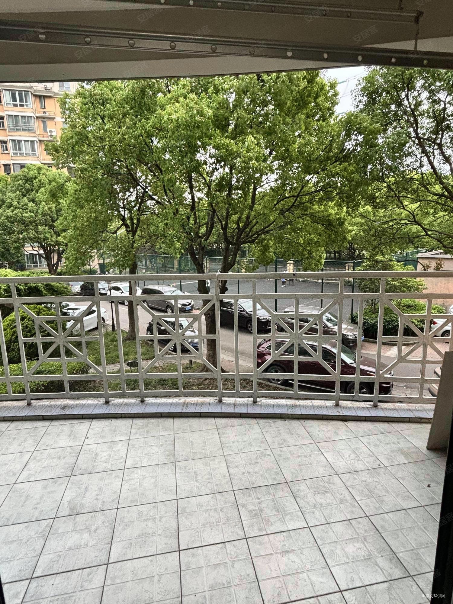 金桥爱建园 性价比不错的一套好房子有钥匙随时看