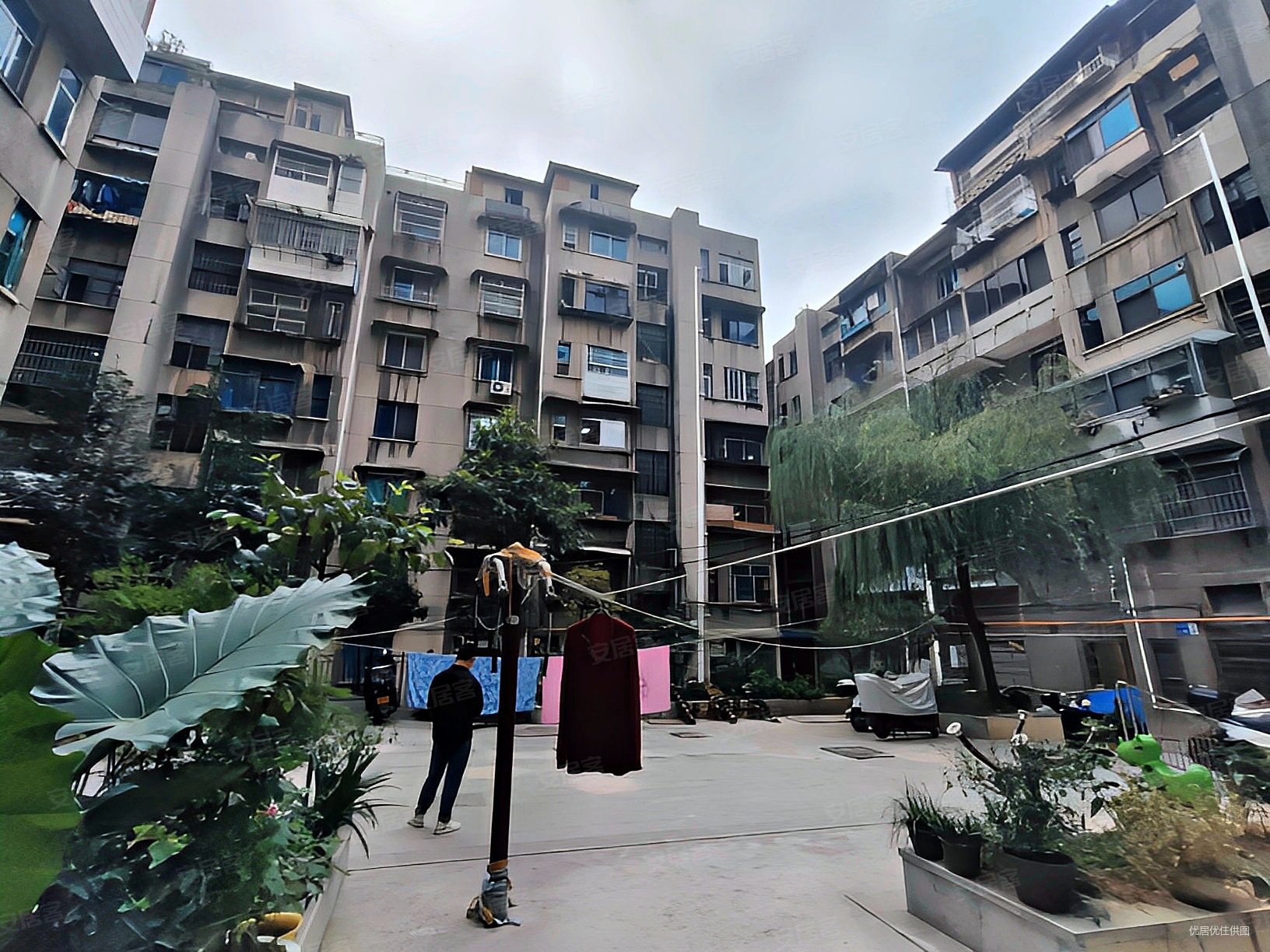 花溪大道北段66号小区