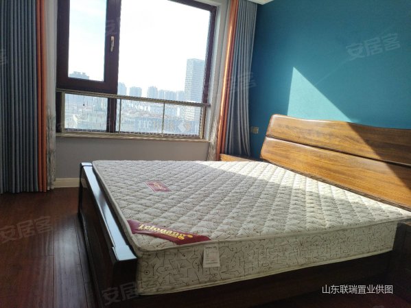 兴业太阳公馆3室2厅1卫127㎡南北175万
