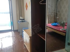 青山鹤岭单身公寓拎包入住，价格便宜