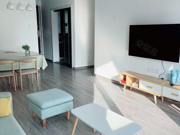 杭州临安临安城区中骏柏景湾(公寓住宅)中骏骏澜湾三房两卫,配套齐全