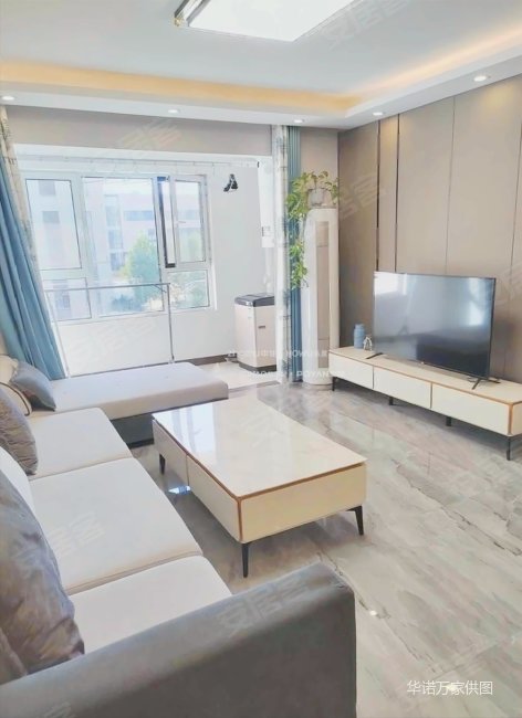 城投伴山居3室2厅1卫120.46㎡南北219万