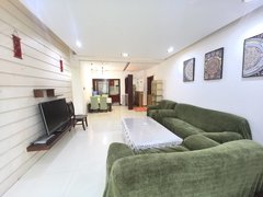 海口龙华滨海海口湾一线海景，海岸壹号精装修三房两厅两卫家电家具齐全出租房源真实图片