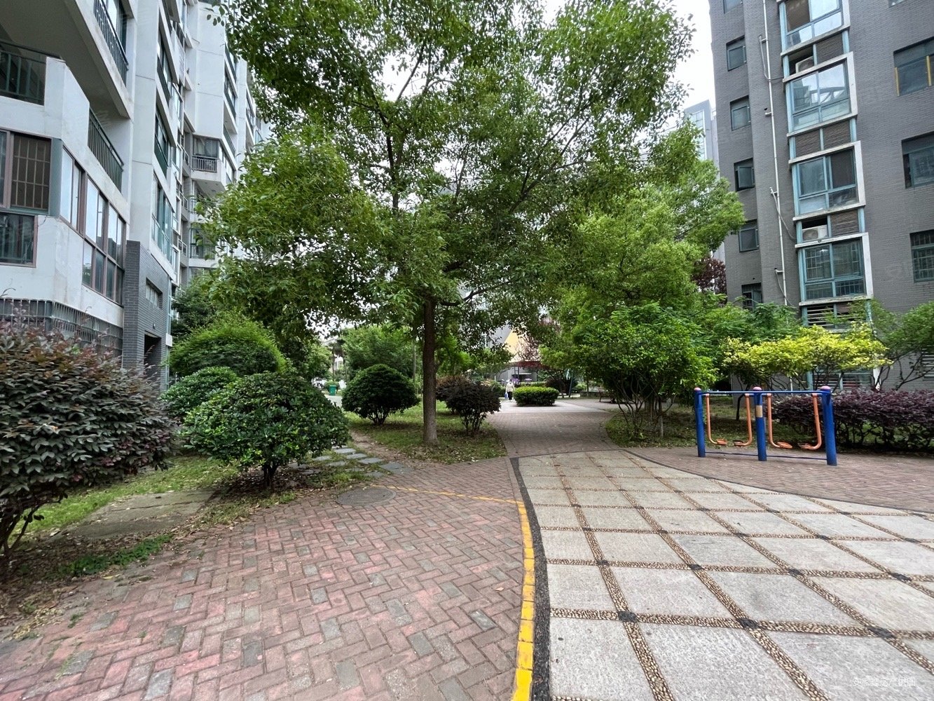 阳逻莱茵城3当装修拎包入住售价52万证满两年