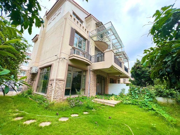 广州广州周边清远碧桂园假日半岛花园(别墅)2800元月出租别墅带空调4