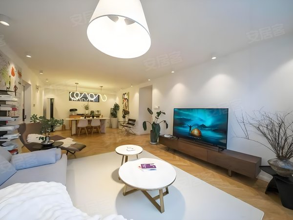 上海浦东塘桥仁恒广场带车位品质小区 临塘桥地铁 适合各类精英人群