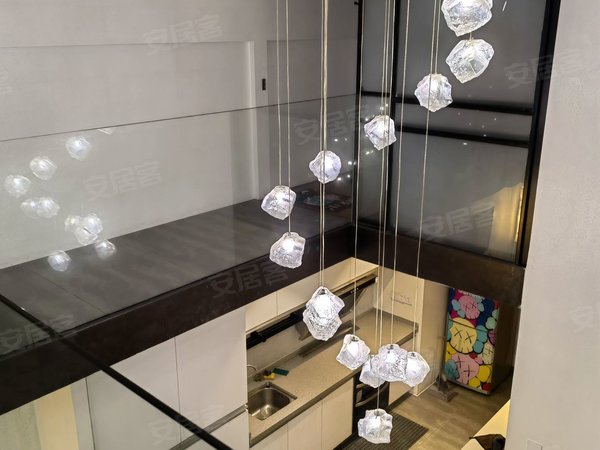 泉州石狮石狮服装城米兰广场百德米兰广场 2室1厅1卫 2000月 精装修