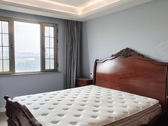 张家港杨舍杨舍中心万达广场旁边 汇金新城 现代装修 家具家电齐全 拎包入住出租房源真实图片