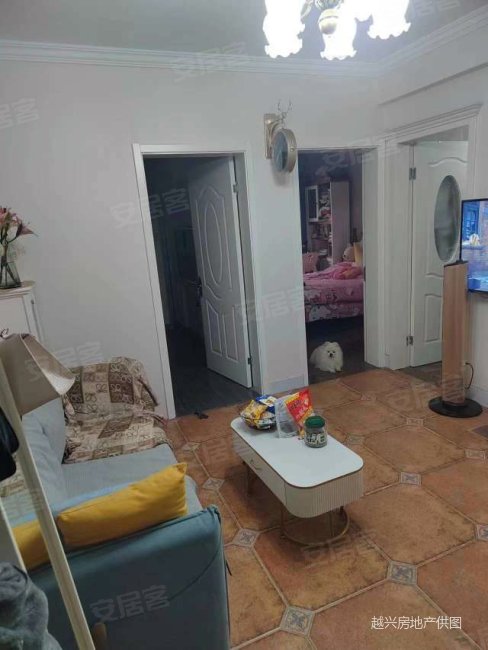 银龙鑫苑南苑 电梯房 临地铁 南向采光好 满二月牙湖