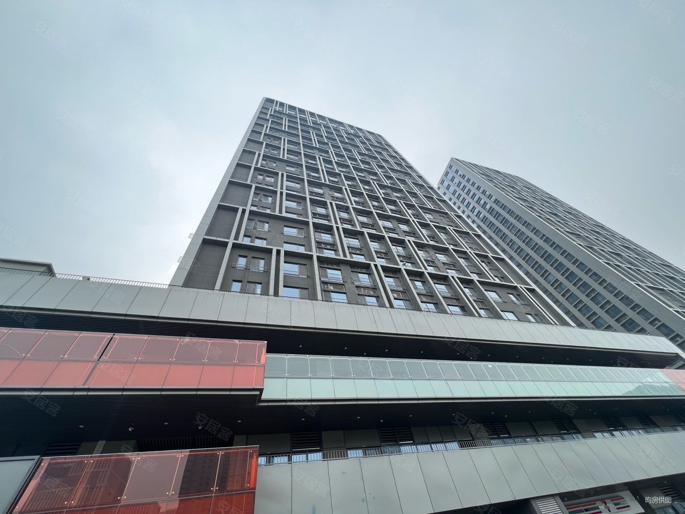 济南房产网>济南二手房>历城二手房>唐冶二手房>鲁商凤凰广场>